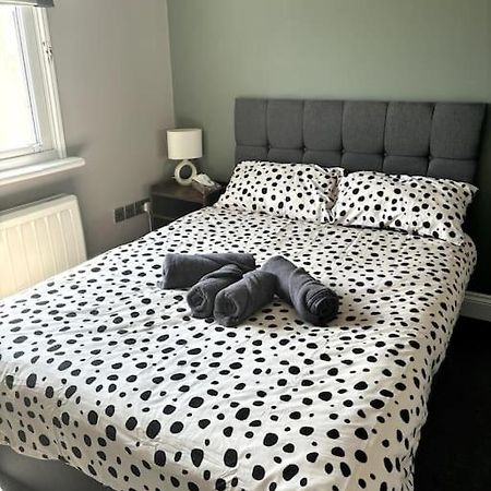 The One-Bedroom Central Brighton Retreat Екстер'єр фото